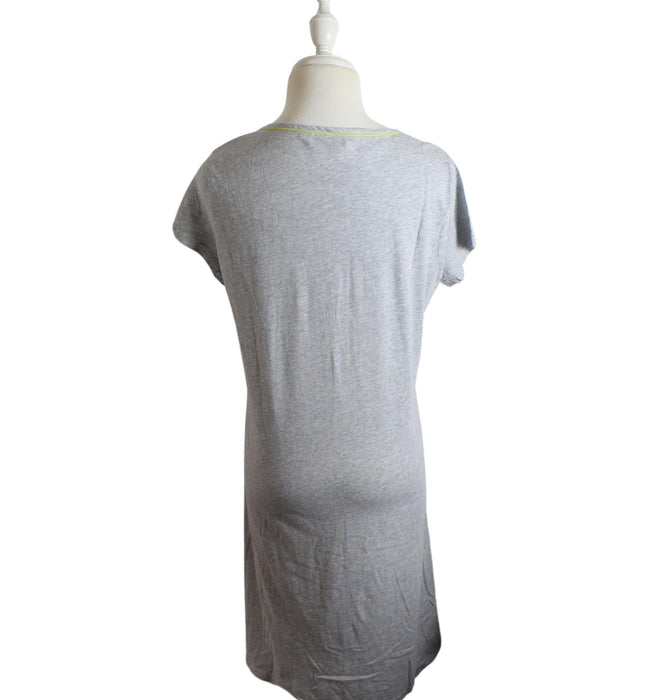 A Grey Short Sleeve Dresses from Blooming Marvellous in size M for maternity. (Back View)