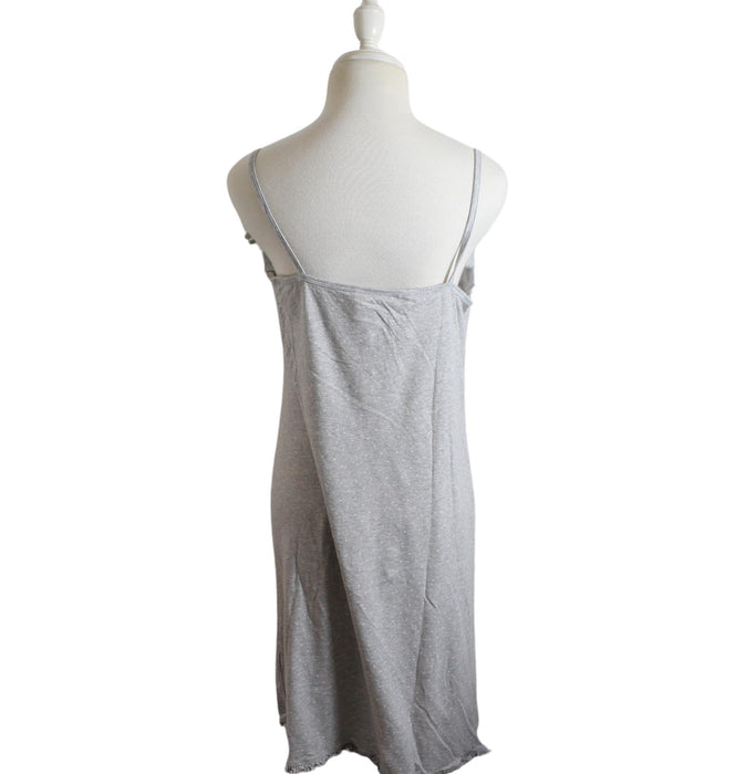 A Grey Sleeveless Dresses from Blooming Marvellous in size M for maternity. (Back View)