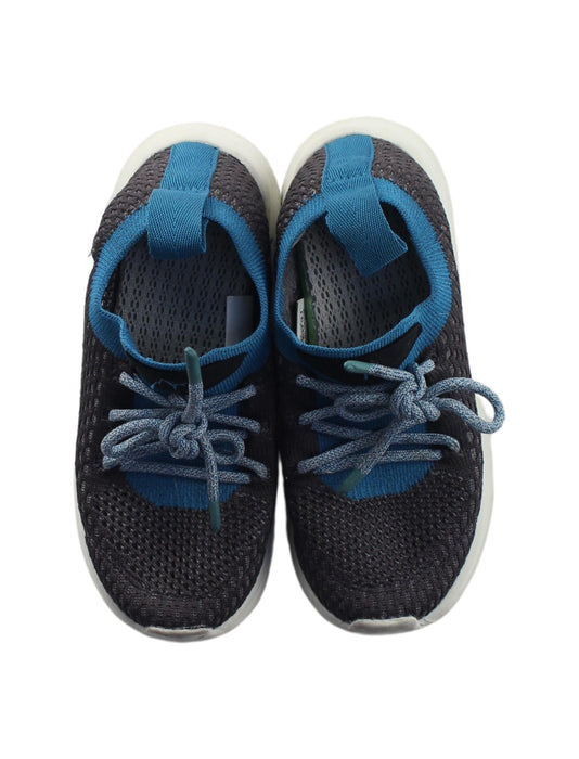 A Blue Sneakers from Lono in size 6T for boy. (Back View)