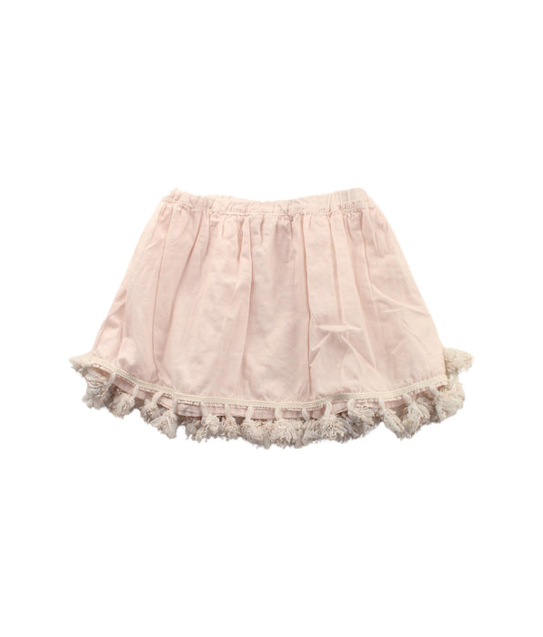 A White Short Skirts from Siseo Olive in size 4T for girl. (Back View)