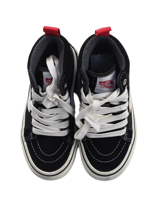 A Black Sneakers from Vans in size 5T for boy. (Back View)