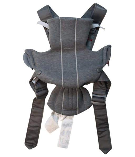 A Grey Baby Carriers from BabyBjorn in size 0-3M for neutral. (Front View)