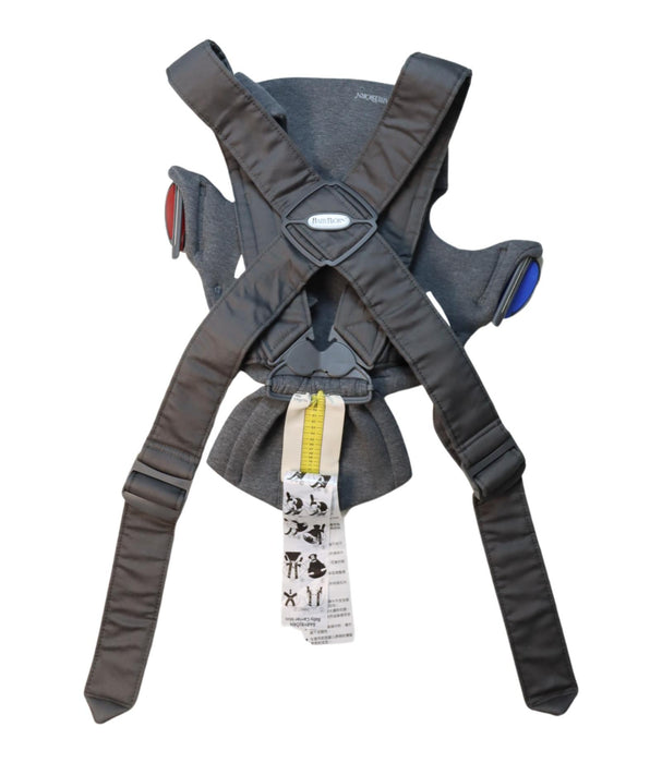 A Grey Baby Carriers from BabyBjorn in size 0-3M for neutral. (Back View)
