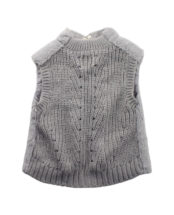 A Grey Sweater Vests from Mayoral in size 3T for neutral. (Back View)