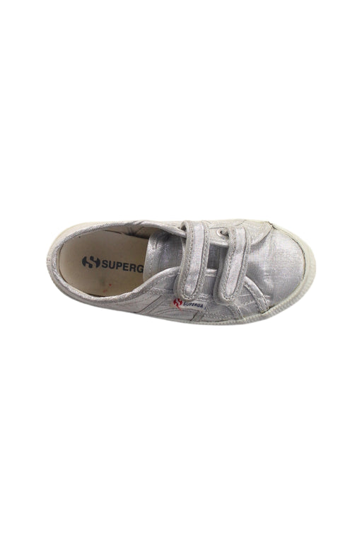 A Silver Sneakers from Superga in size 5T for girl. (Front View)