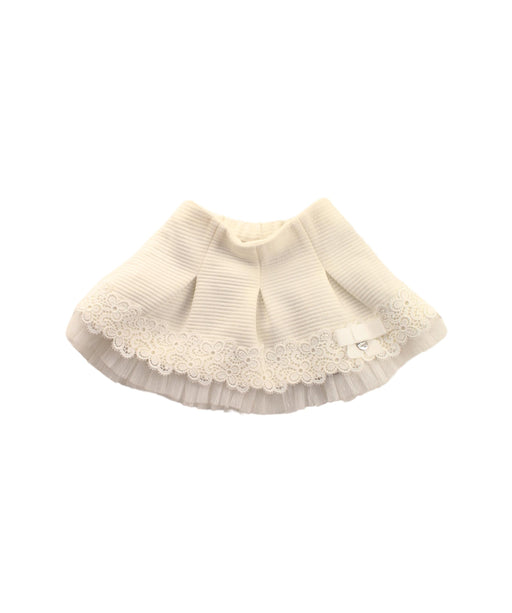 A White Short Skirts from Nicholas & Bears in size 2T for girl. (Front View)