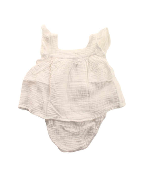 A White Sleeveless Bodysuits from Country Road in size 0-3M for girl. (Back View)