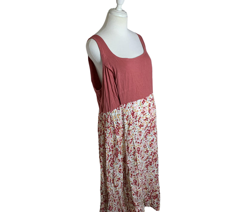 A Multicolour Sleeveless Dresses from Seraphine in size XL for maternity. (Front View)