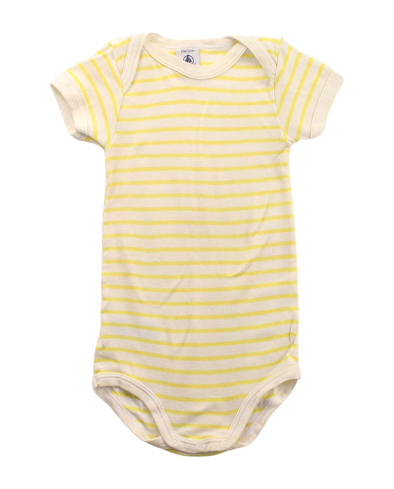 A Yellow Short Sleeve Bodysuits from Petit Bateau in size 3-6M for neutral. (Front View)