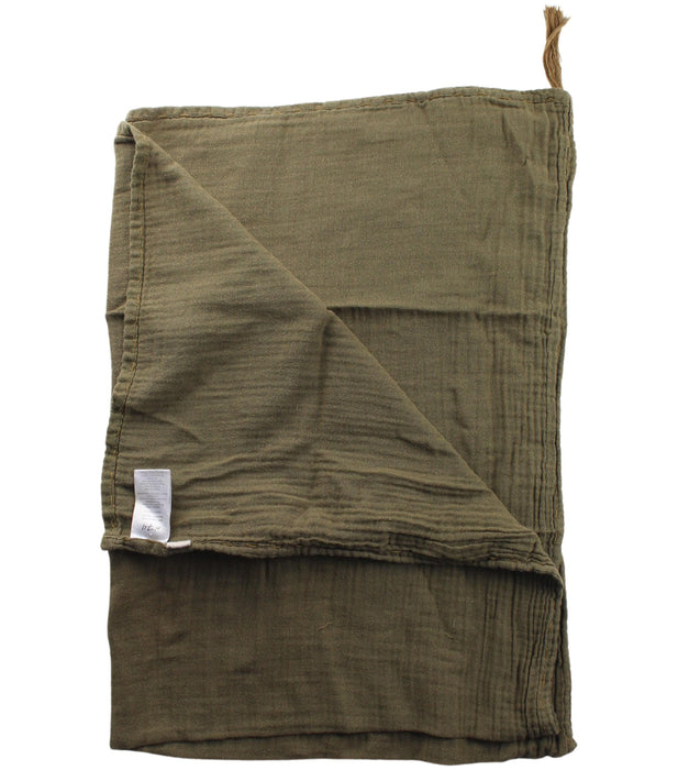 A Green Blankets from Numero 74 in size O/S for neutral. (Back View)