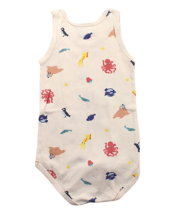 A White Sleeveless Bodysuits from Petit Bateau in size 3T for boy. (Back View)
