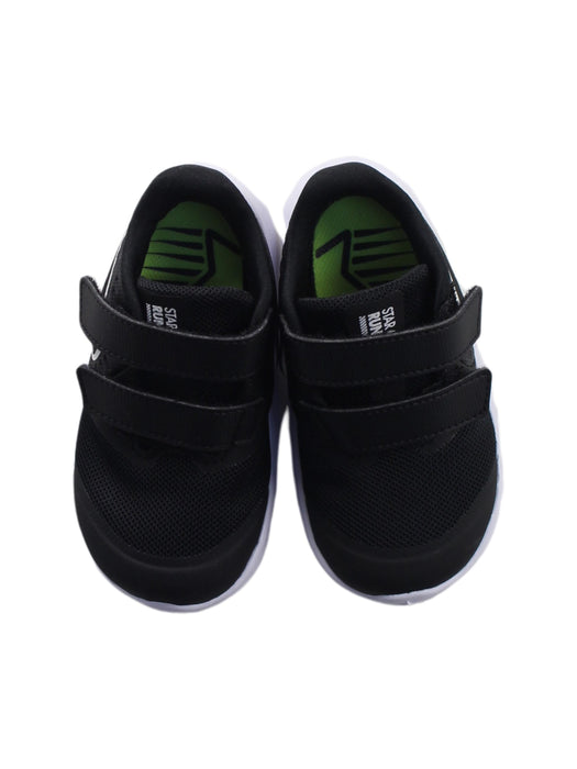 A Black Sneakers from Nike in size 18-24M for boy. (Back View)