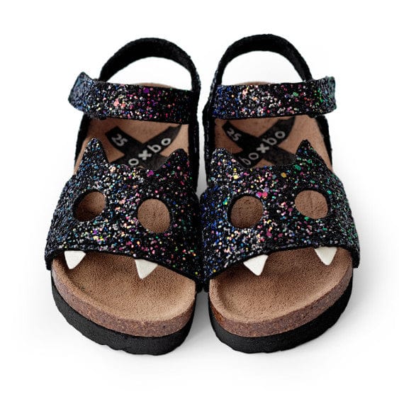 A Black Sandals from Boxbo in size 4T for girl. (Front View)