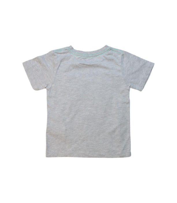 A Grey Short Sleeve T Shirts from BEAMS in size 2T for boy. (Back View)