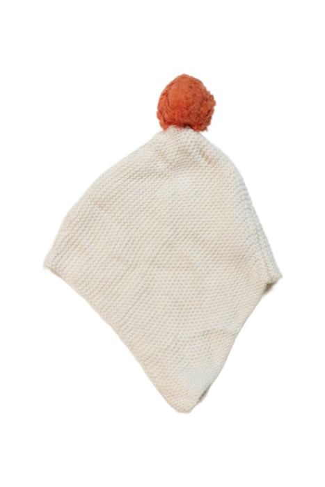 A White Beanies from Mori in size 6-12M for neutral. (Back View)