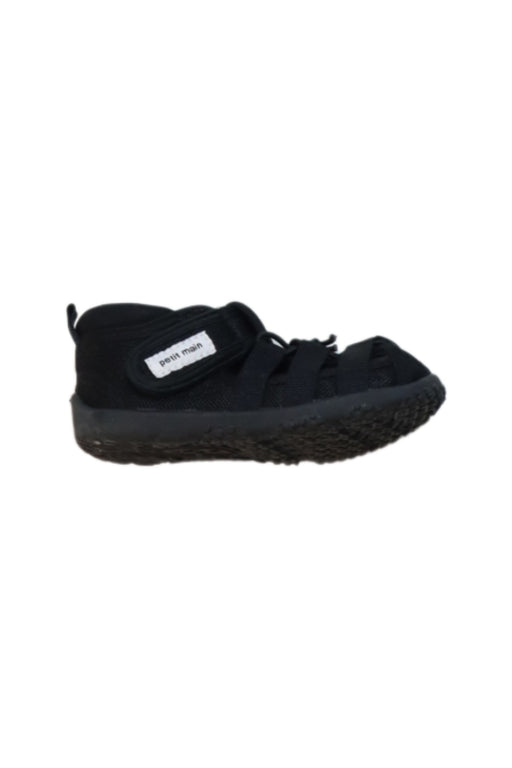 A Black Sneakers from Petit Main in size 18-24M for neutral. (Front View)