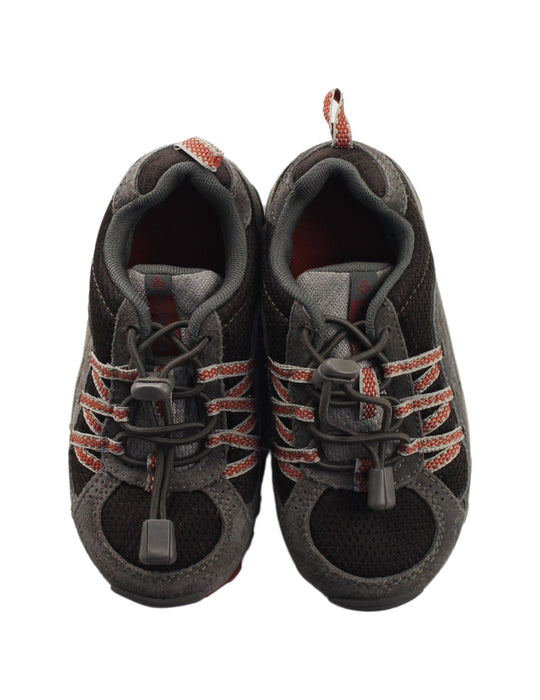 A Grey Sneakers from Columbia in size 4T for boy. (Back View)