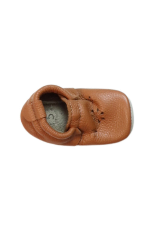 A Brown Slip Ons from heyfolks in size 18-24M for girl. (Front View)