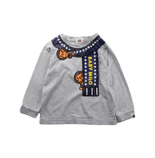 A Grey Crewneck Sweatshirts from BAPE KIDS in size 4T for boy. (Front View)