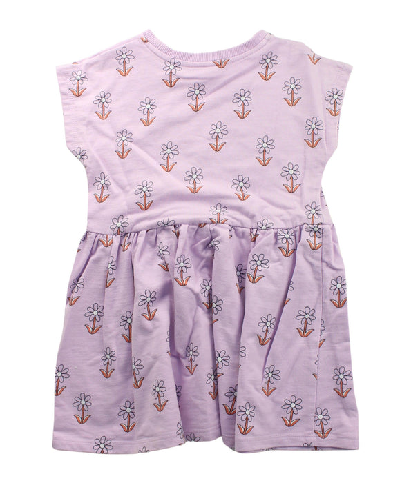 A Purple Short Sleeve Dresses from Seed in size 4T for girl. (Back View)