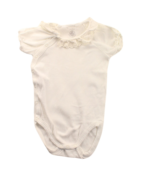 A White Short Sleeve Bodysuits from Petit Bateau in size 3-6M for girl. (Front View)