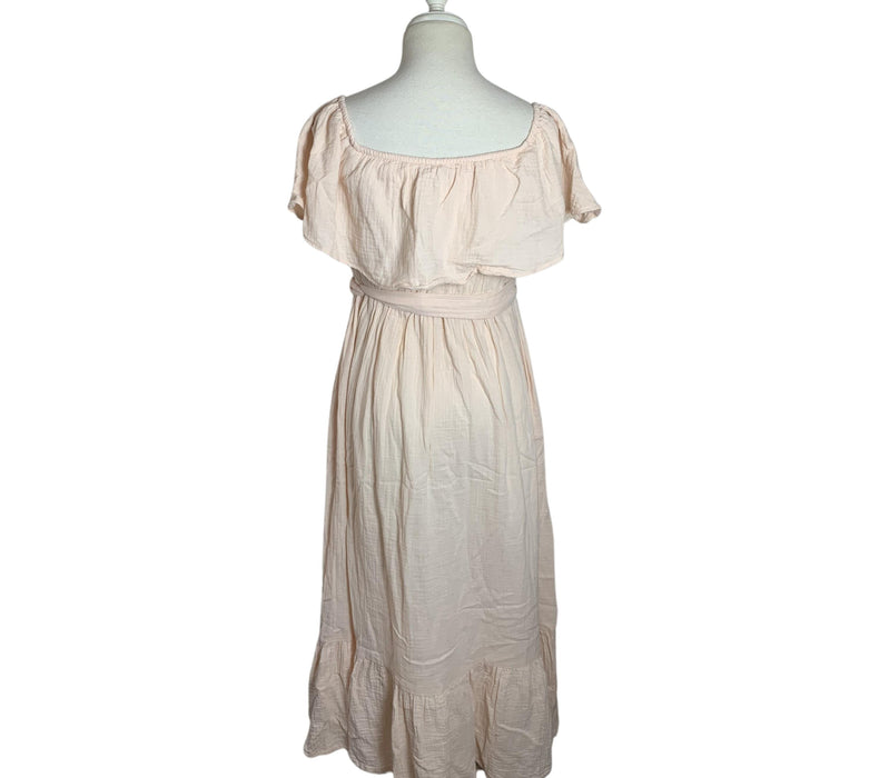 A Peach Short Sleeve Dresses from A Pea in the Pod in size S for maternity. (Back View)