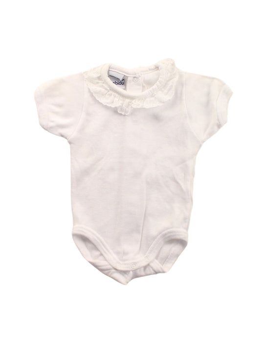 A White Short Sleeve Bodysuits from Babidu in size Newborn for girl. (Front View)