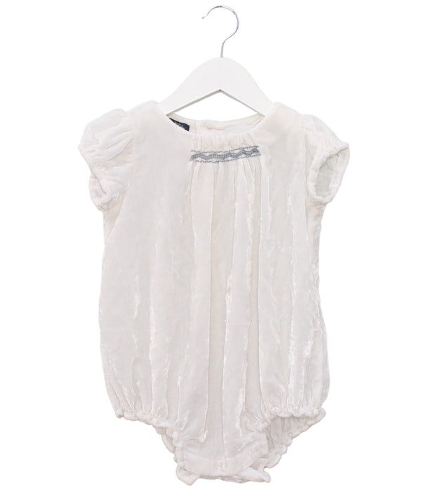 A Ivory Short Sleeve Bodysuits from Velveteen in size 2T for girl. (Front View)
