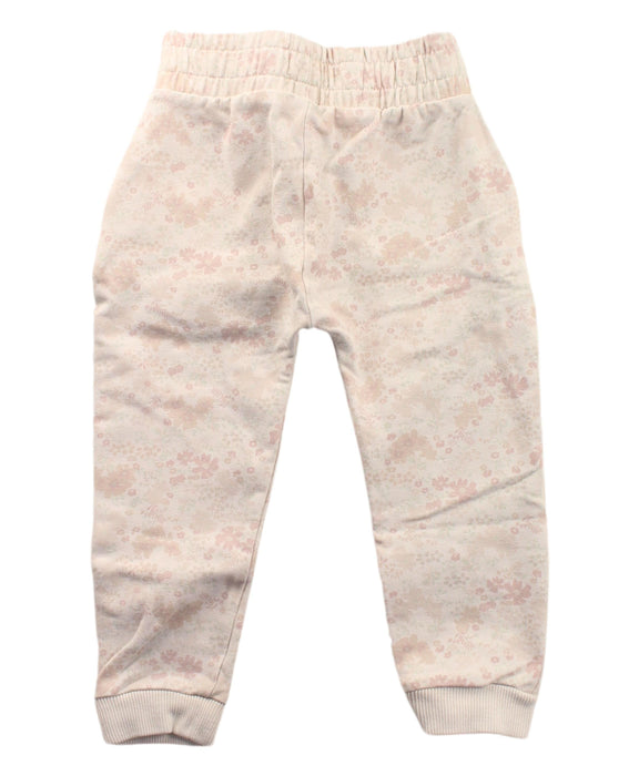 A White Sweatpants from Jamie Kay in size 3T for girl. (Back View)