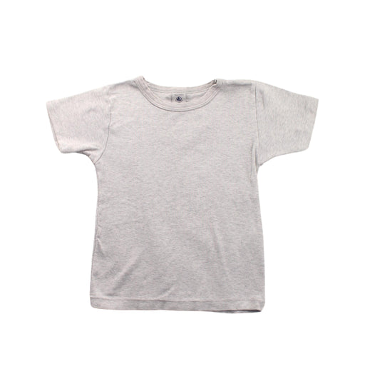 A White Short Sleeve T Shirts from Petit Bateau in size 4T for boy. (Front View)
