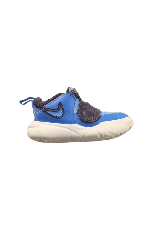 A Blue Sneakers from Nike in size 18-24M for boy. (Front View)