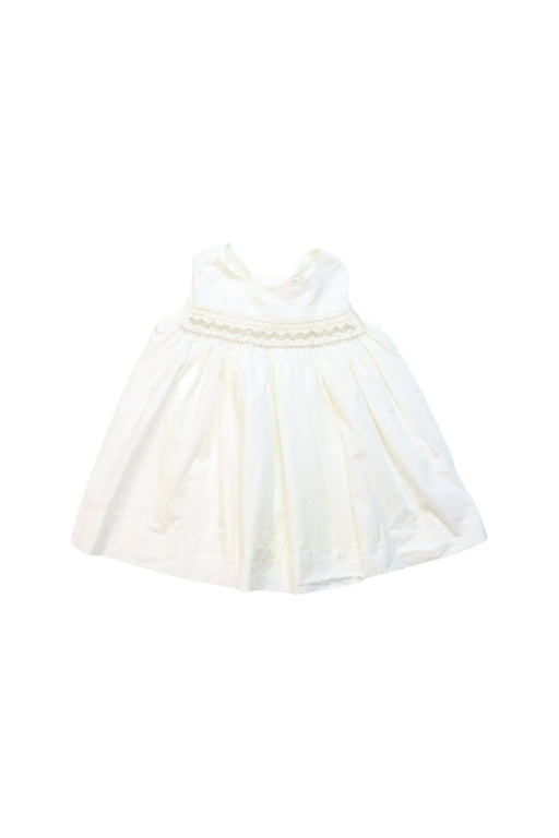 A White Sleeveless Tops from Bonpoint in size 3-6M for girl. (Front View)