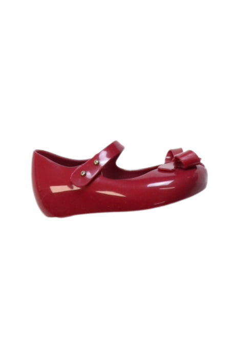 A Red Flats from Mini Melissa in size 18-24M for girl. (Front View)