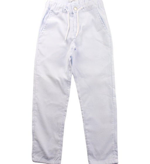 A White Casual Pants from Tutto Piccolo in size 5T for girl. (Front View)