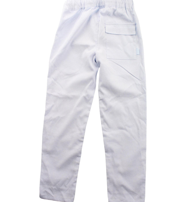 A White Casual Pants from Tutto Piccolo in size 5T for girl. (Back View)