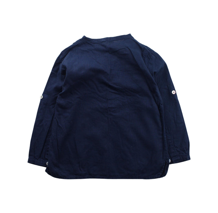 A Blue Long Sleeve Tops from Laranjinha in size 3T for girl. (Back View)