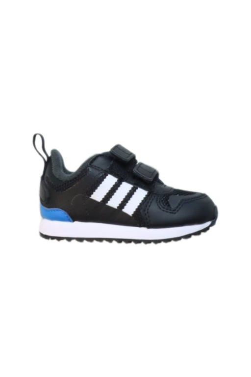A Black Sneakers from Adidas in size 12-18M for boy. (Front View)