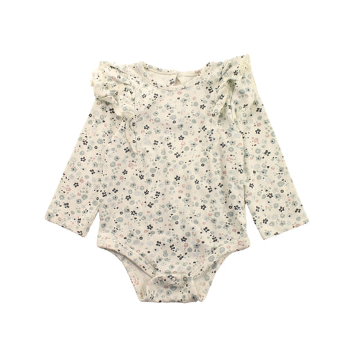 A White Long Sleeve Bodysuits from Pehr in size 12-18M for girl. (Front View)