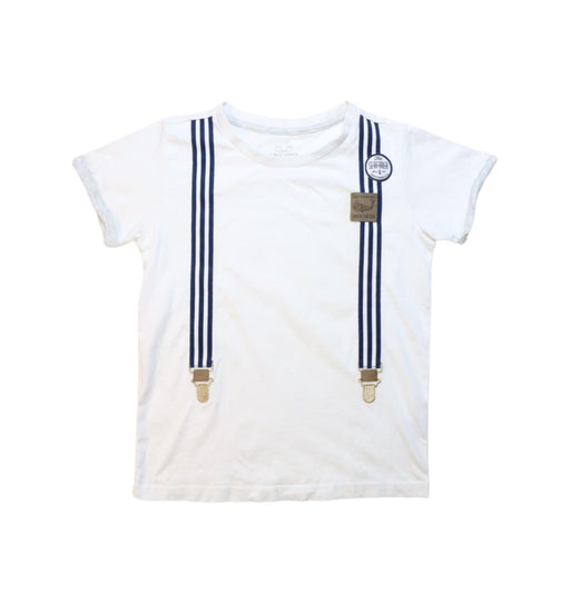 A White Short Sleeve T Shirts from Chickeeduck in size 5T for boy. (Front View)