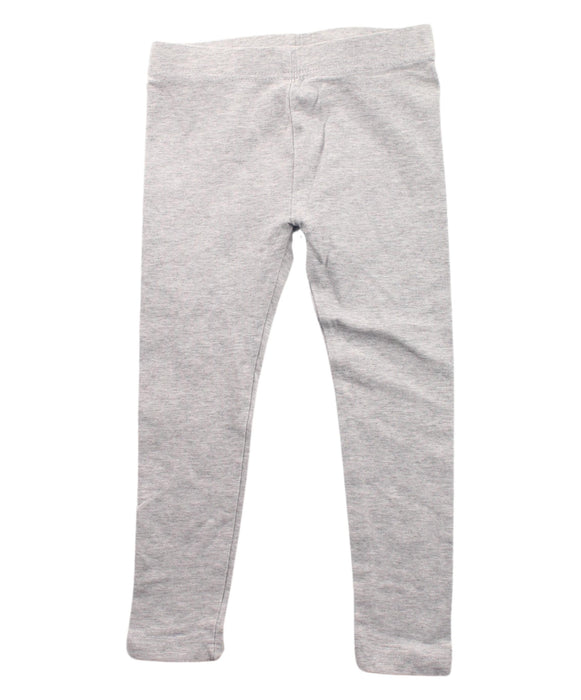 A White Leggings from Seed in size 2T for girl. (Front View)