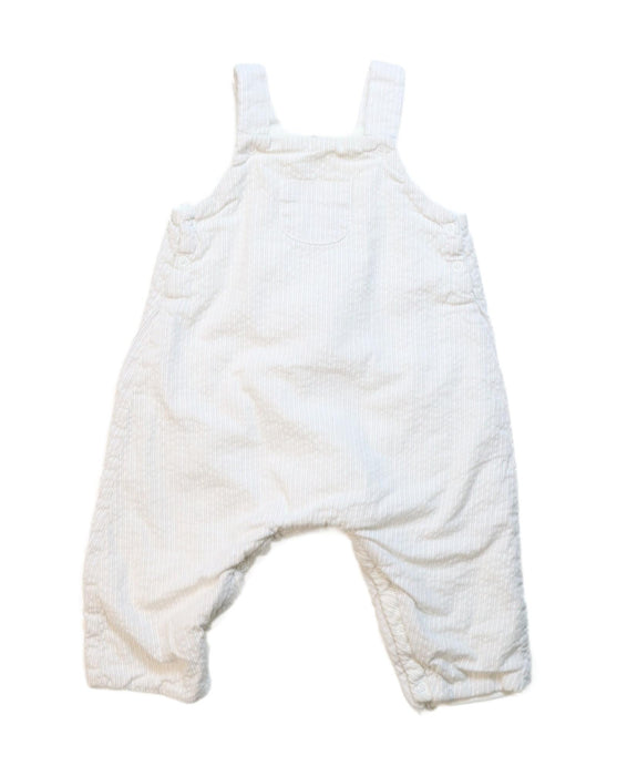A White Overall Shorts from Petit Bateau in size 0-3M for neutral. (Front View)