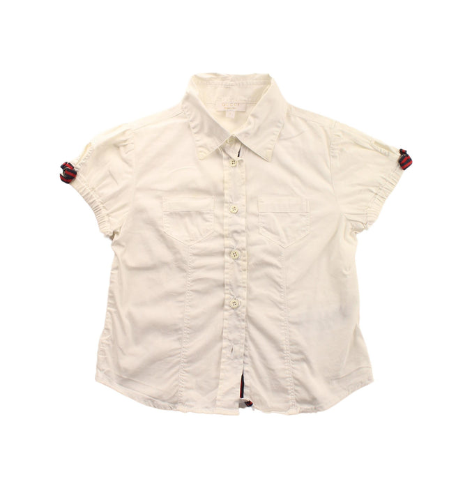 A White Short Sleeve Shirts from Gucci in size 2T for girl. (Front View)