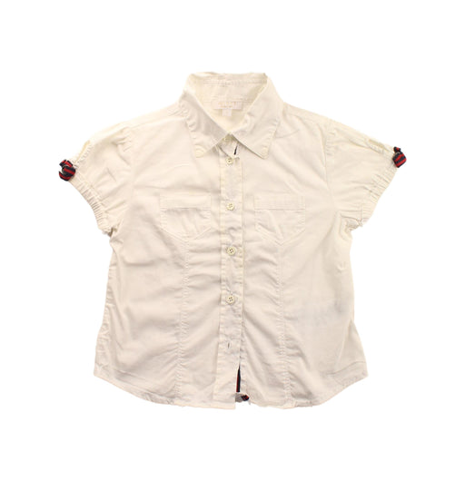 A White Short Sleeve Shirts from Gucci in size 2T for girl. (Front View)