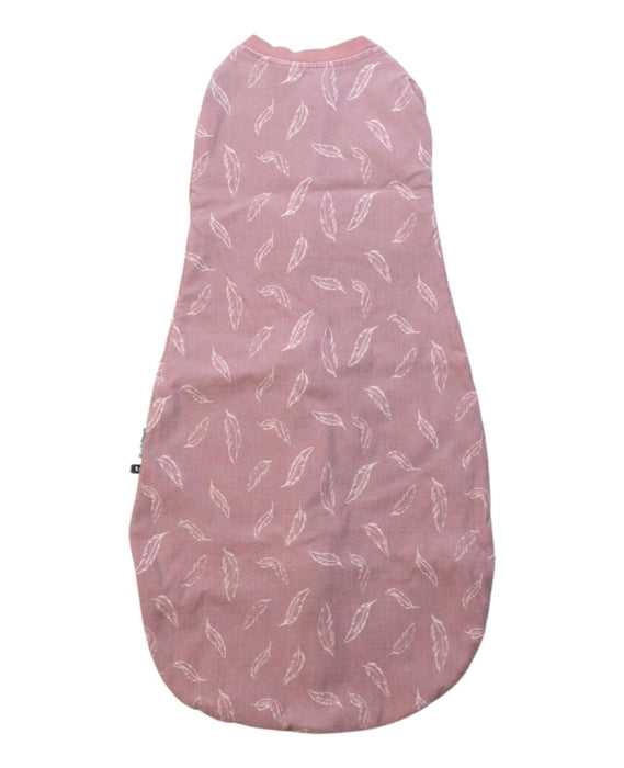 A Pink Sleepsacs from ErgoPouch in size 0-3M for neutral. (Back View)
