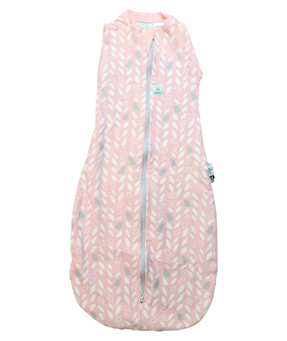 A Multicolour Sleepsacs from ErgoPouch in size 3-6M for neutral. (Front View)