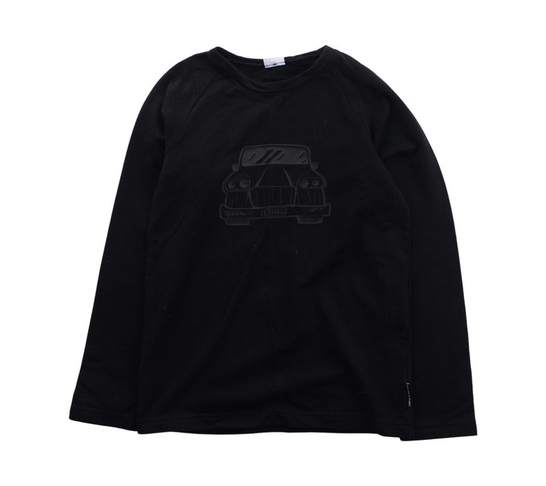 A Black Long Sleeve T Shirts from Polarn O. Pyret in size 6T for boy. (Front View)