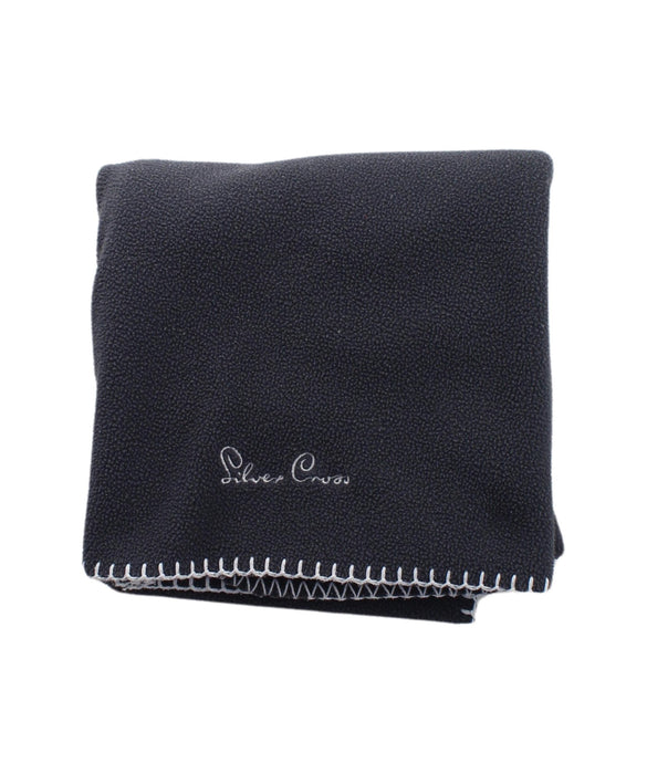 A Black Blankets from Silver Cross in size O/S for neutral. (Front View)
