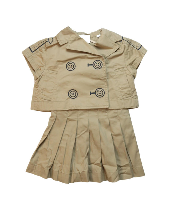 A Brown Short Sleeve Dresses from Burberry in size 3T for girl. (Front View)
