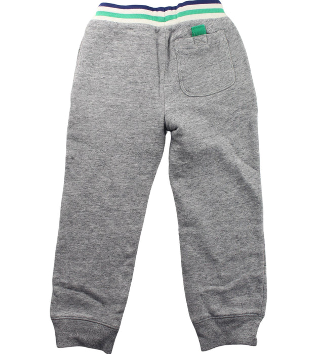 A Grey Sweatpants from Boden in size 4T for boy. (Back View)