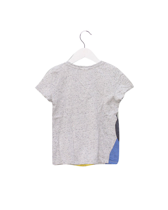 A Grey Short Sleeve T Shirts from Seed in size 6T for boy. (Back View)